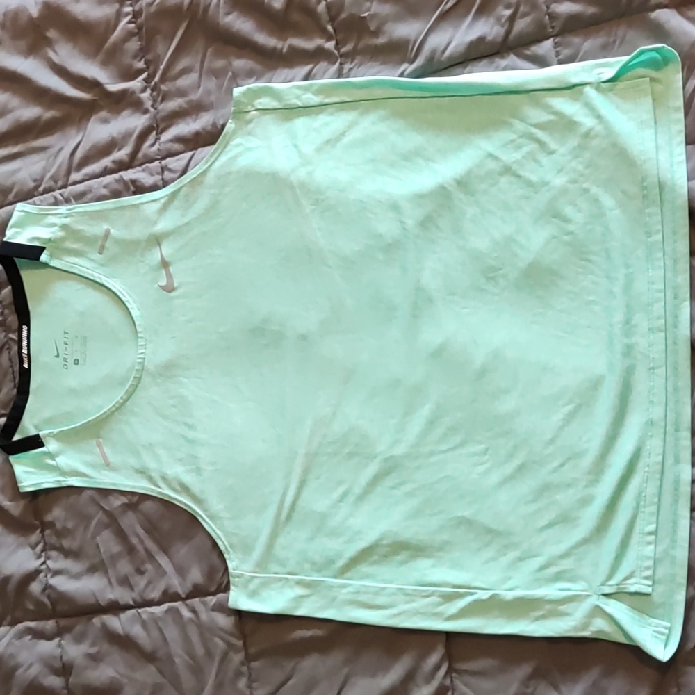 Like New Nike Rise 365 Men's Dri-FIT Running Tank